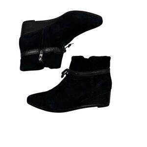 Bussola Suede Comfort Wedge Almond Toe Booties With Bows Women's Size 8